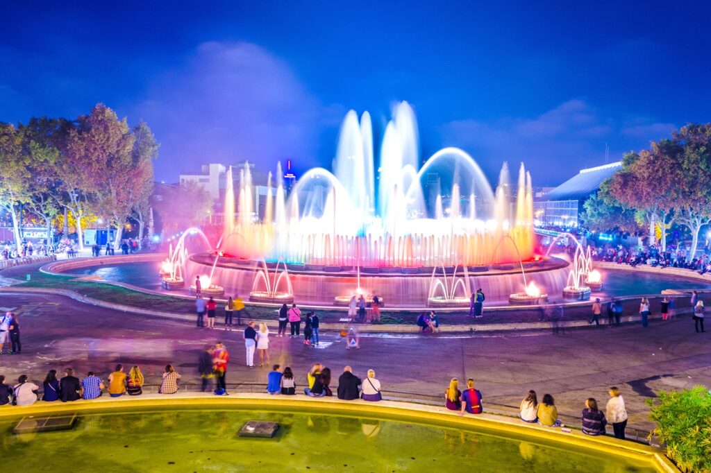 مونت جويك و ماجيك فاونتين Magic Fountain of Montjuïc